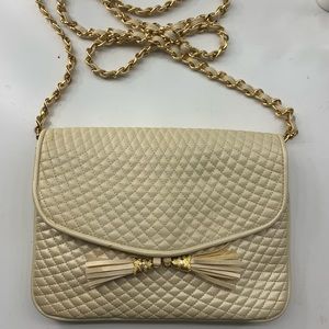 Vintage Worthington off white crossbody bag